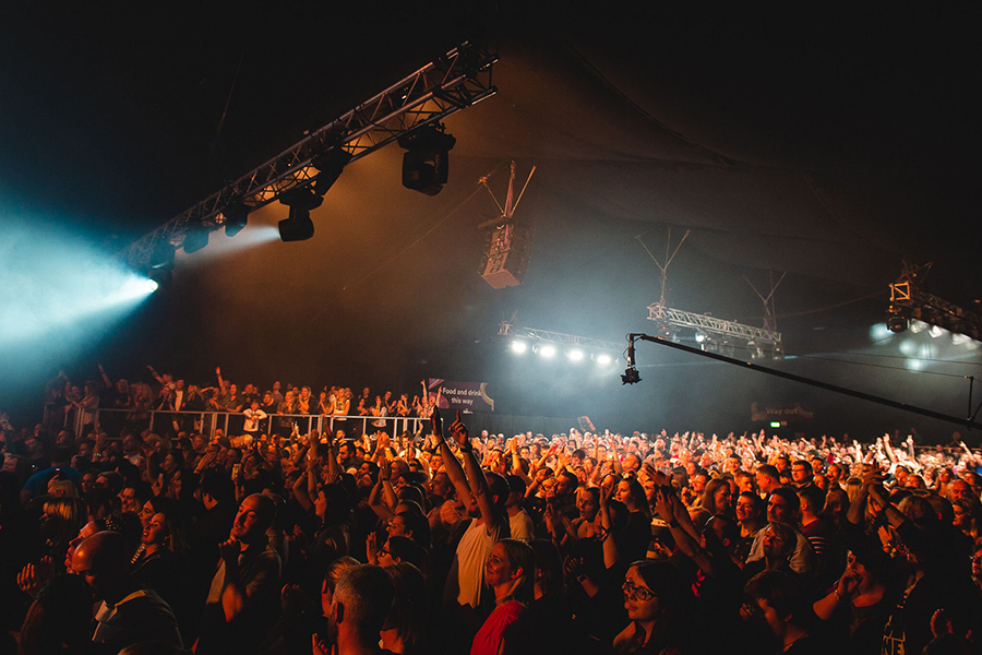 Lights and SFX hanging from truss at Craig David event